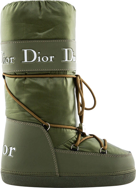 Shop Christian Dior Plain Leather Logo Boots Boots (KDI956VEA_S900) by シャリル