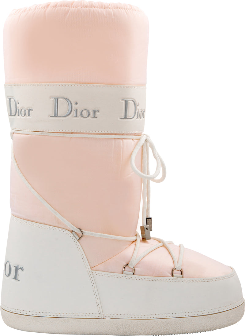 Christian dior white boots and bag model